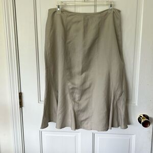 J.H. COLLECTABLES PETITE FLARED LINEN SKIRT